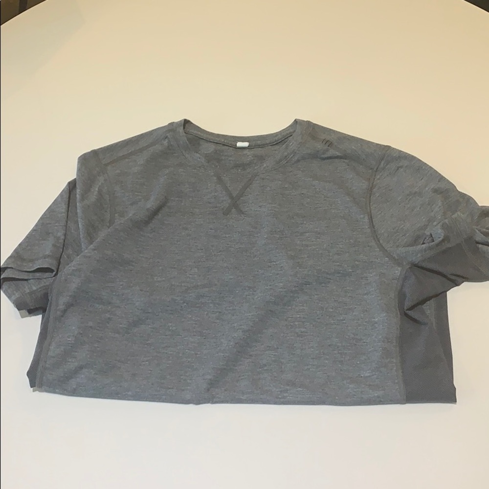 Athletic shirt